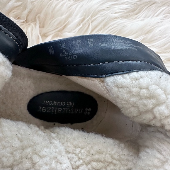 Women’s Size 7W Naturalizer N5 Comfort Talley Blue Leather Upper Sherling Bootie - Picture 13 of 13